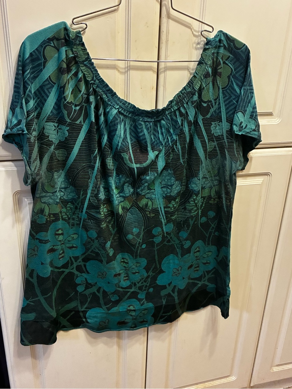 B.L.E.U. teal & black floral print blouse, size XL - Picture 4 of 11